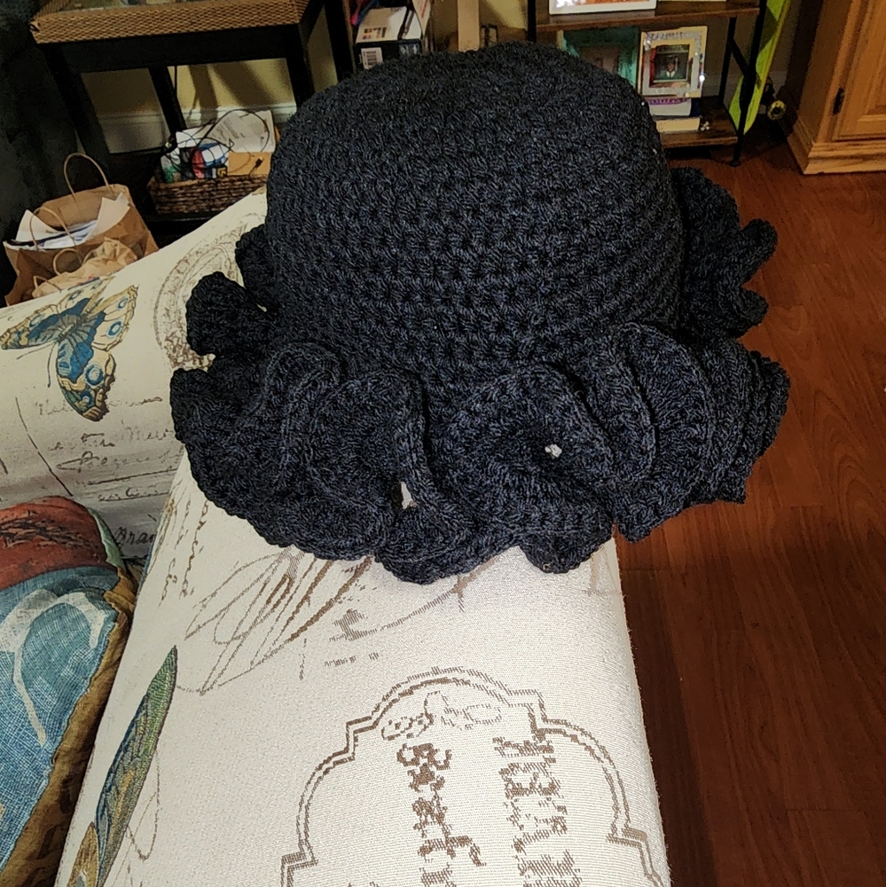 Crochet ruffle hat